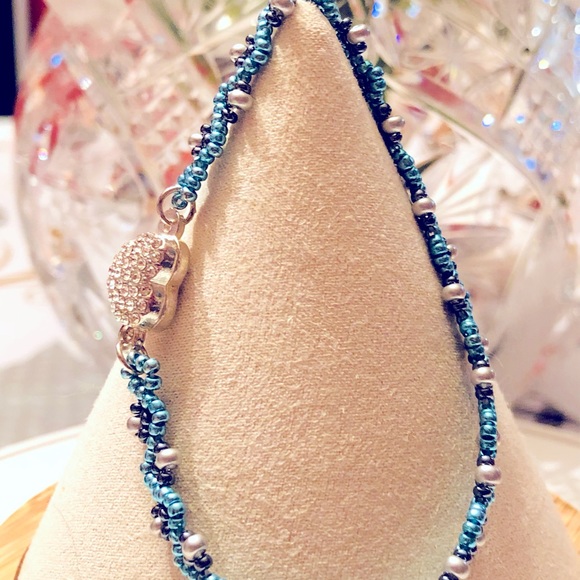 Turquoise Blue Silver Grey Zircon bracelet minimalist thin  NWOT Magnetic Heart - Picture 6 of 6